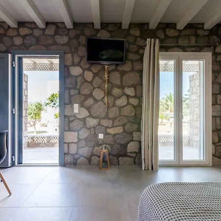 Kristen'S Studio & Apartments Adamantas  Esterno foto